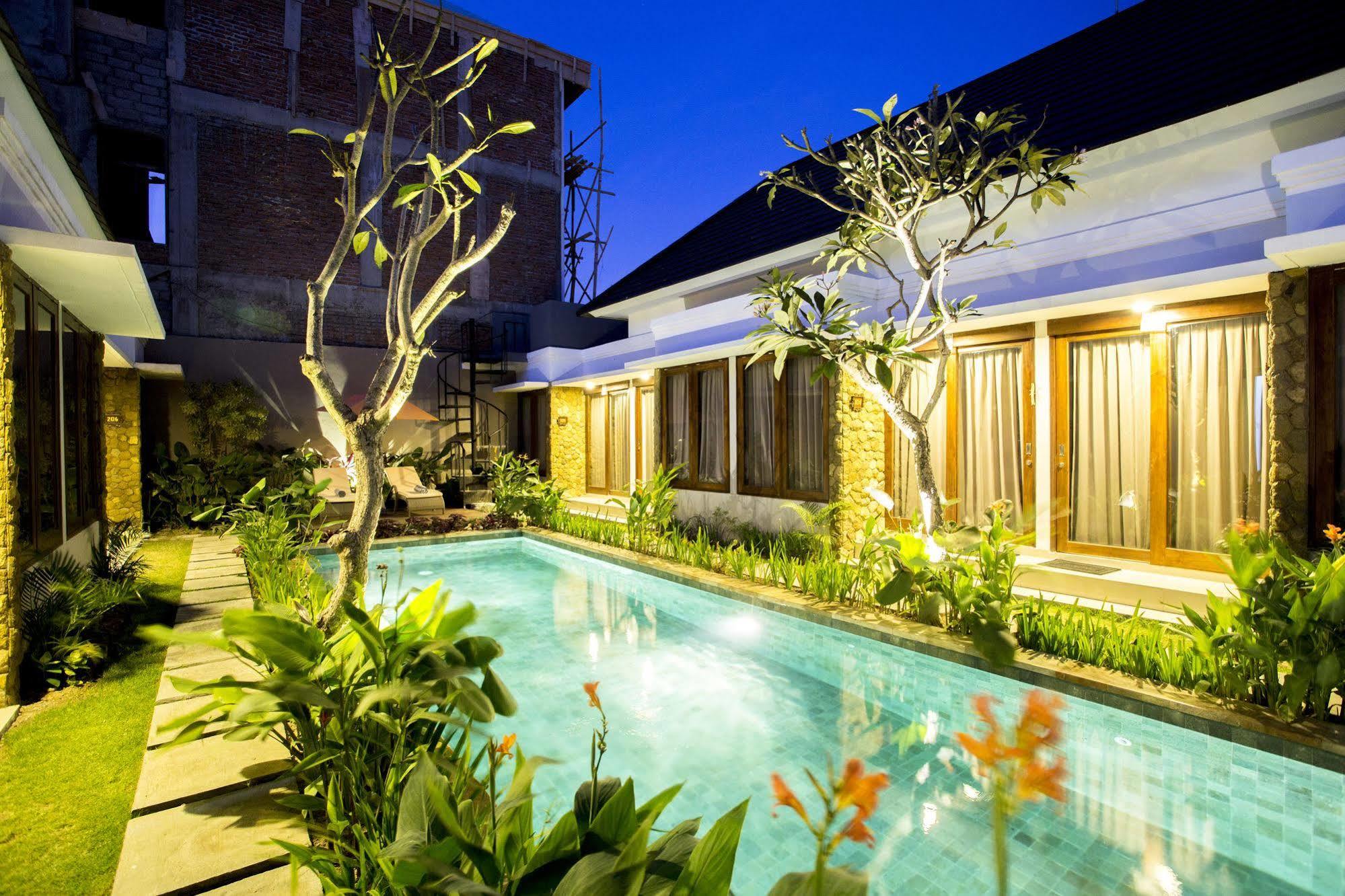 The Light Bali Villas 科洛布坎 外观 照片