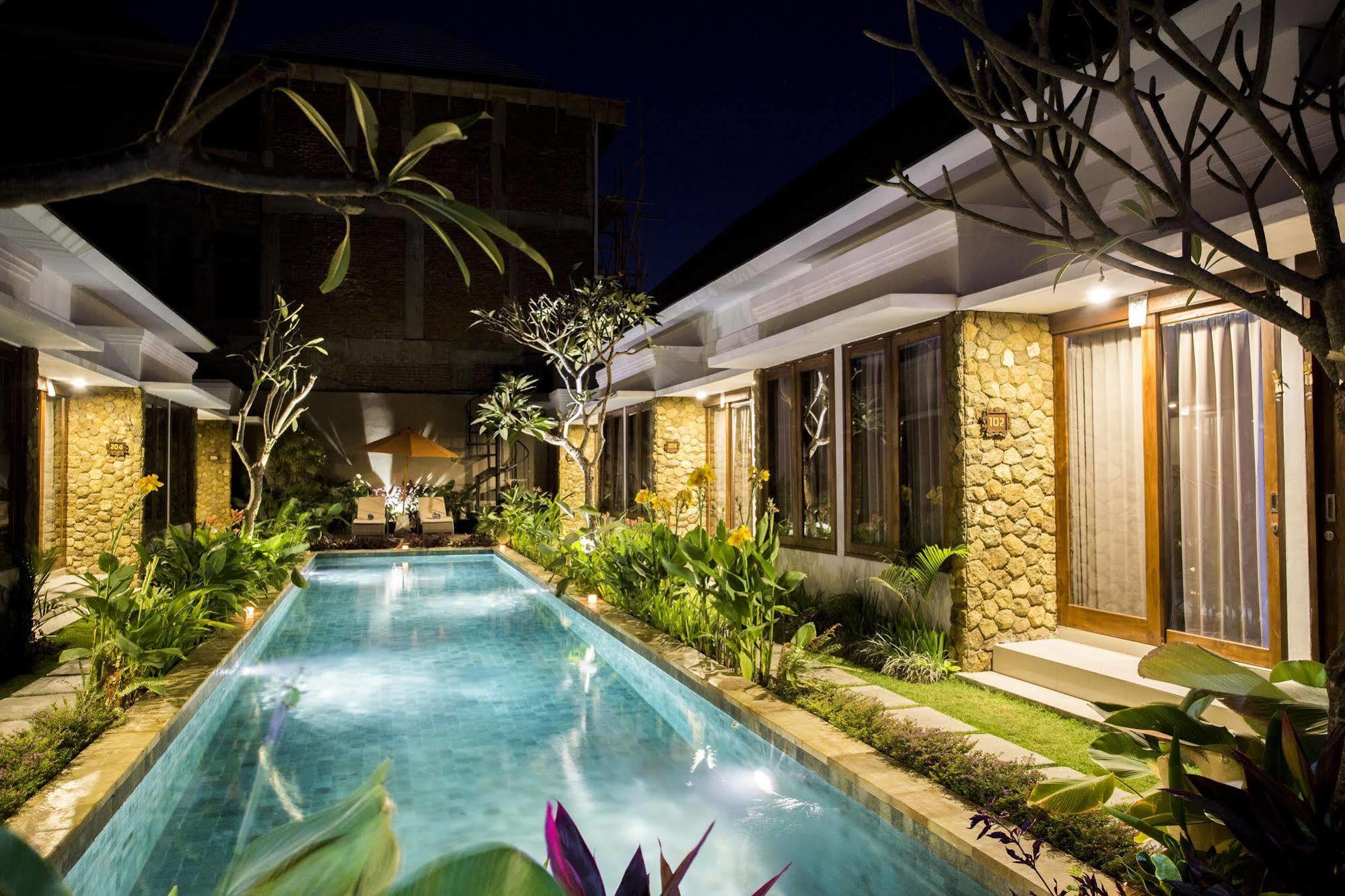 The Light Bali Villas 科洛布坎 外观 照片